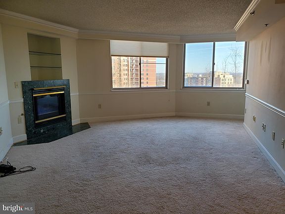 3rd image of 1276 N Wayne St APT 825