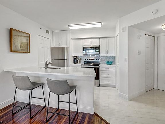 3rd image of 8861 Colonnades Ct W APT 231
