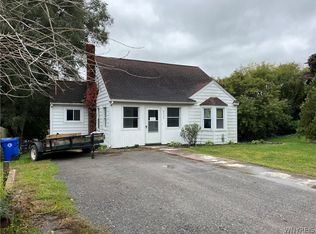 8028 Ridge Rd, Gasport, NY 14067