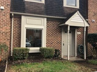 821 Creekside Cres, Chesapeake, VA 23320