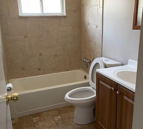 4th image of 847 E Harwood Ave