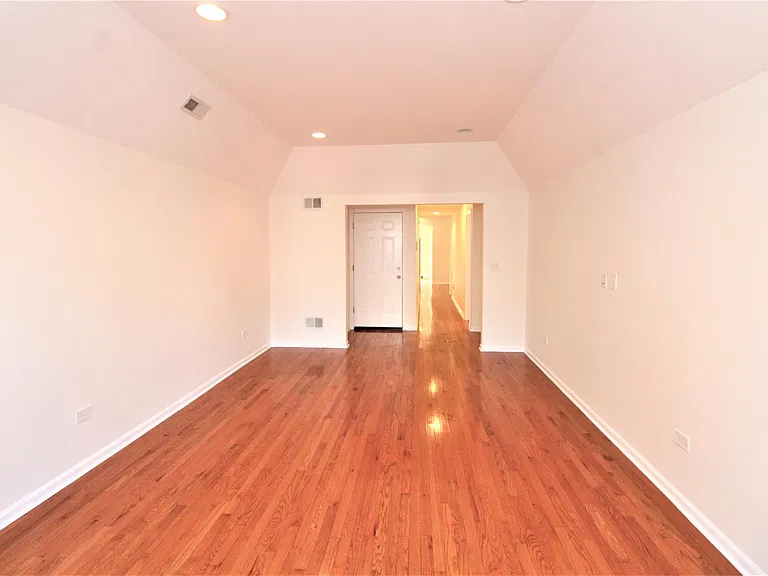 2715 W Thomas St #1 — Photo 5