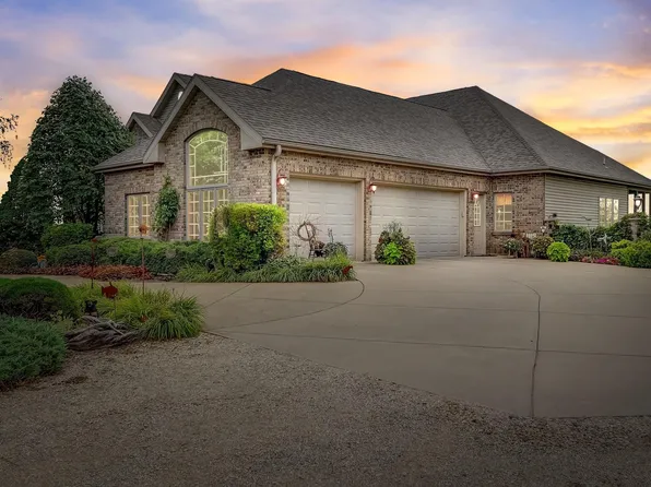 N2565 County Rd N, Fort Atkinson, WI 53538
