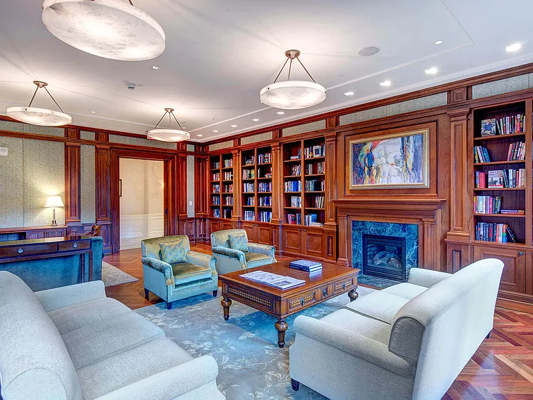 Clubroom is the perfect place to unwind from your busy day