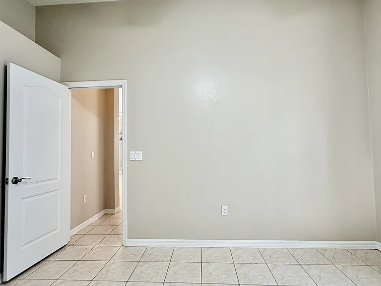 2708 Wood Pointe Dr — Photo 15