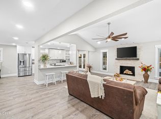902 Rosemont Dr, Panama City, FL 32405