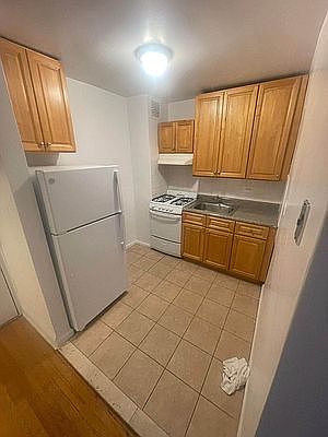 2nd image of 14445 35th Ave #1