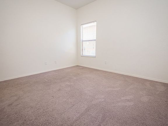 3rd image of 4223 Rocky Mountain Way