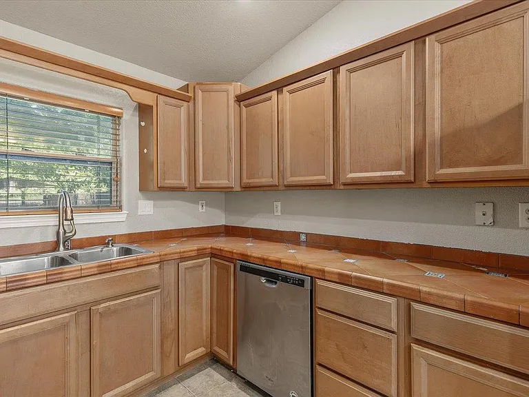 7604 Robalo Rd — Photo 11