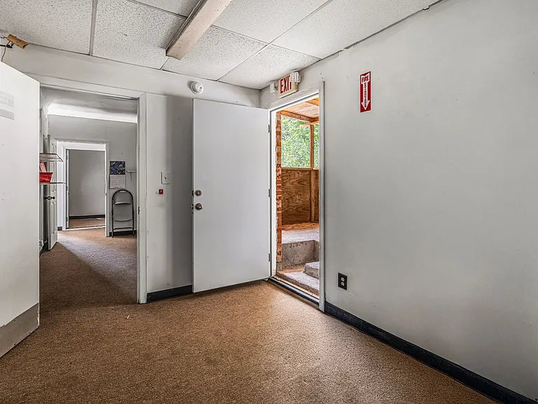 2116 S Roane St — Photo 19