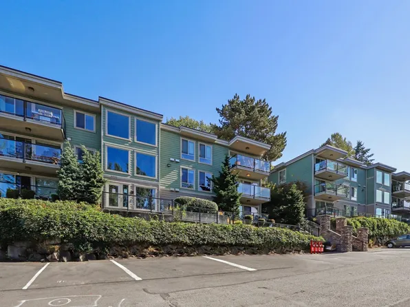 3200 81st Pl SE Unit C301, Mercer Island, WA 98040
