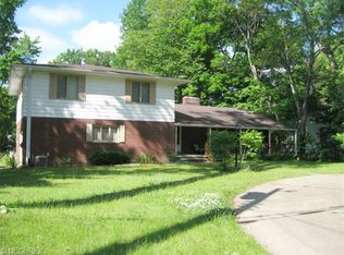 3106 Morewood Rd, Akron, OH 44333