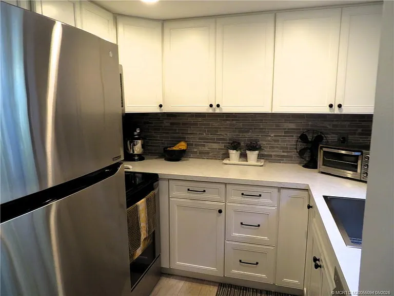 800 NW Fork Rd #6-4 — Photo 9