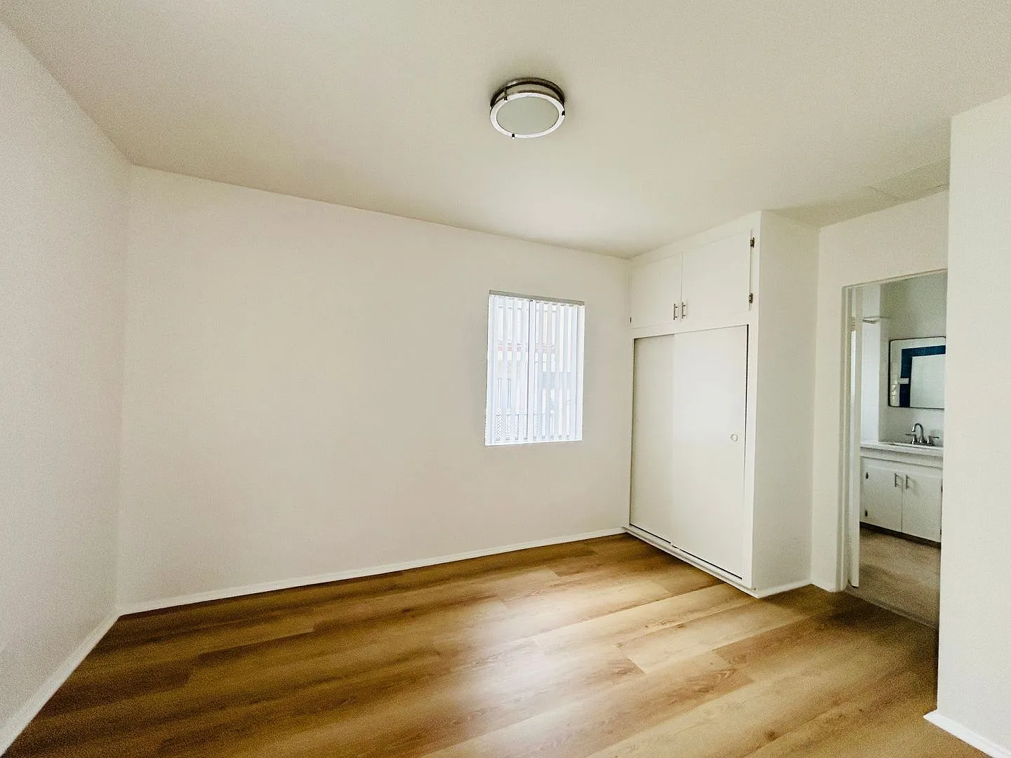 1 bed, 1.0 bath, 650 sqft, $2,195 — Photo 3