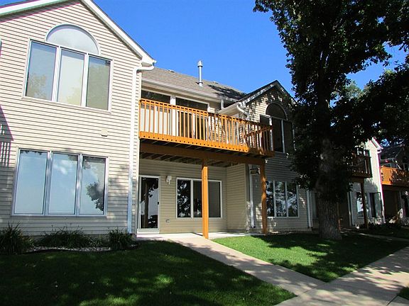 3rd image of 102 21st St Unit 3
