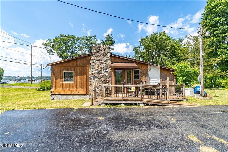 2nd image of 1318 Nys Rt 9P