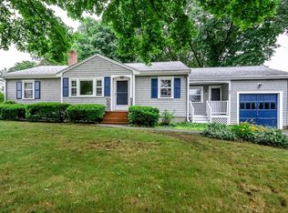20 Maplecroft Rd, Canton, MA 02021