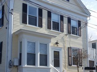 28 School St APT E, Rockport, MA 01966