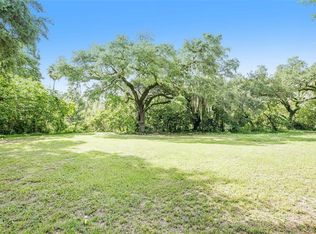2045 E Mulberry Dr, Tampa, FL 33604