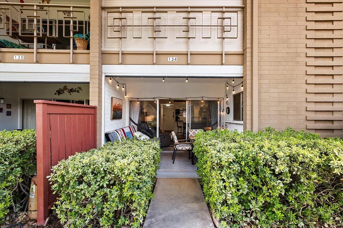 1 bed, 820 sqft, $1,495 — Photo 1