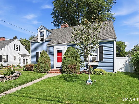 3rd image of 46 Crosshill Road