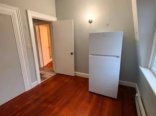 86 S Hamilton St #C, Poughkeepsie, NY 12601