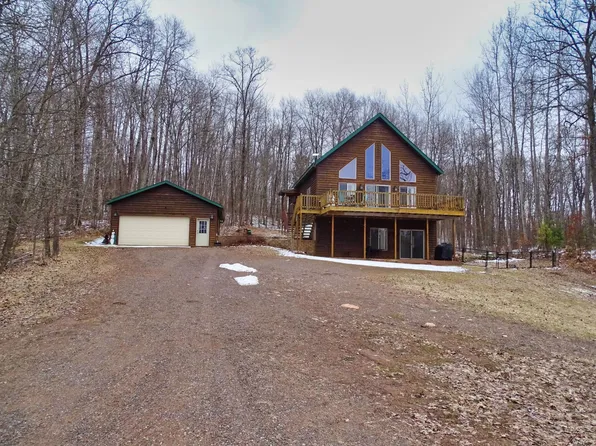 8920 N Larson Ct, Hayward, WI 54843