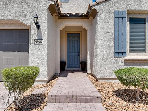 3rd image of 9946 Shadow Landing Ave