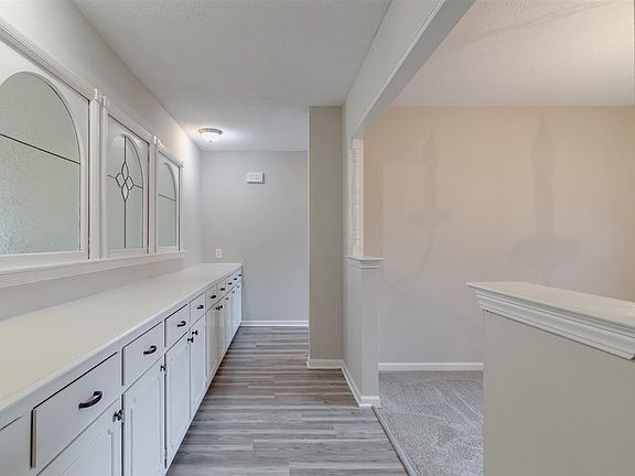 3rd image of 2235 Kingsrow Pkwy
