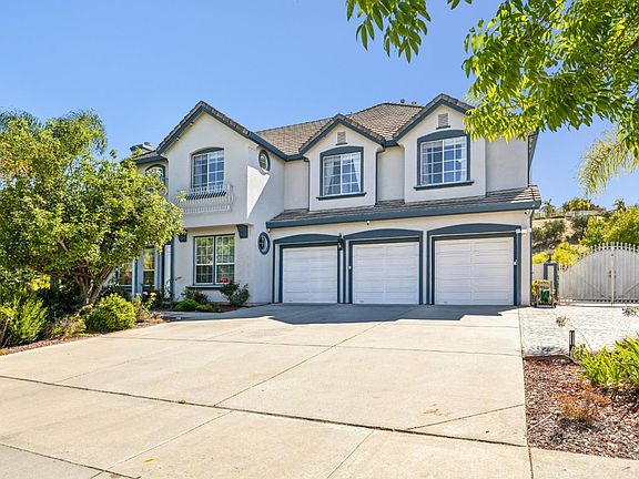 4th image of 2160 Shadow Ridge Way