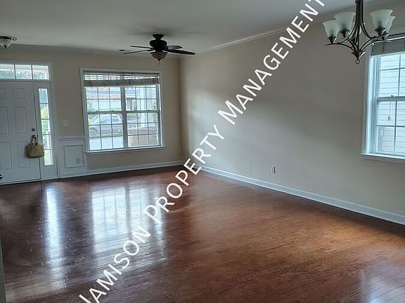 2nd image of 1012 Terrapin St