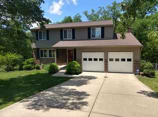 1167 Hickorylake Dr, Cincinnati, OH 45233