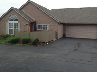 1352 Amberlea Dr E, Columbus, OH 43230