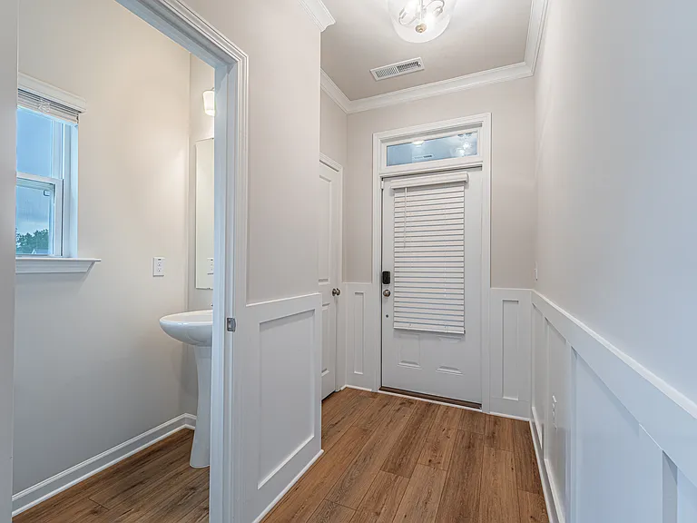 161 Beacon Hill Rd — Photo 5