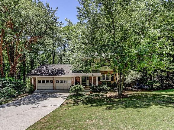 2nd image of 2172 Jay Ln SE