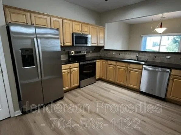 12308 Dunford St, Charlotte, NC 28277
