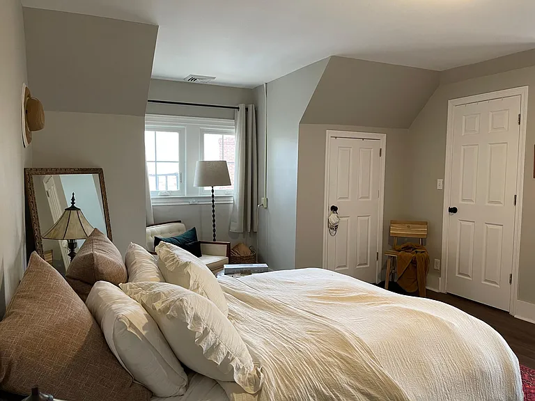 493 Whitney Ave #3 — Photo 10