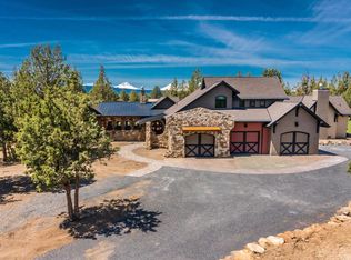 19085 Pinehurst Rd, Bend, OR 97703