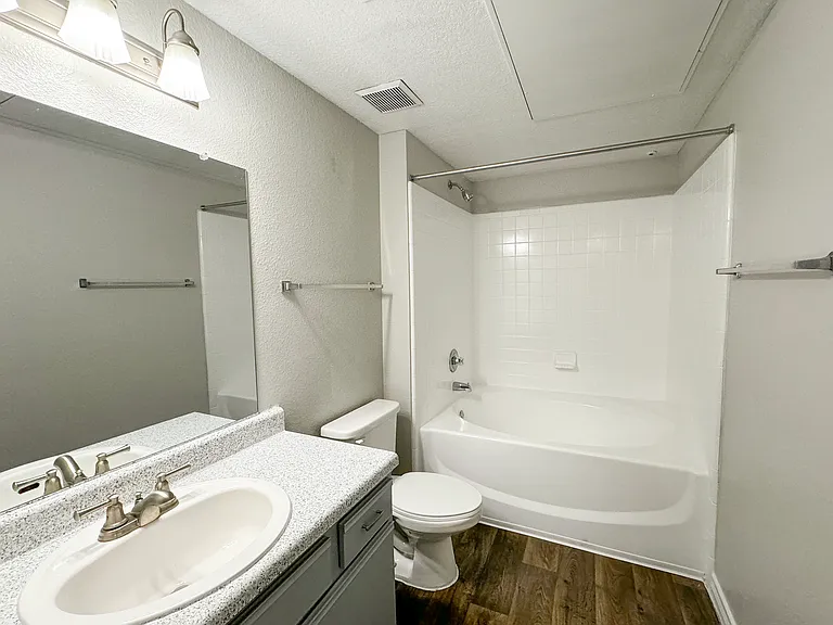 Lodge at West Oaks — Photo 99
