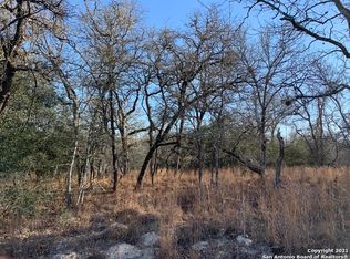 561 Tower Rd, Seguin, TX 78155