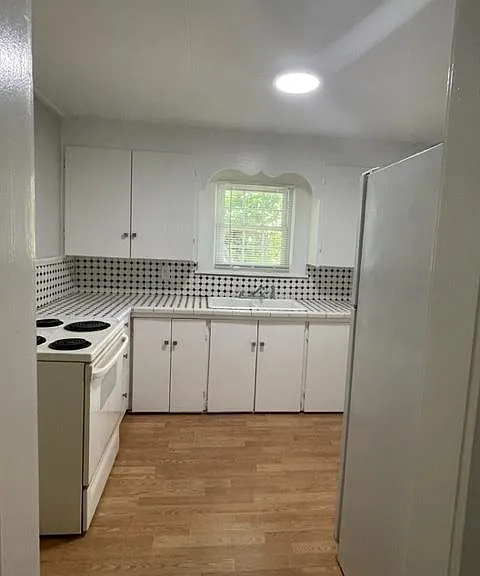 249 Pomegranate Ave — Photo 7