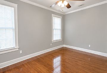 2nd image of 3711 W Markham St