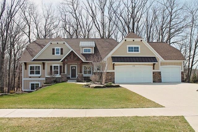 1st image of 578 Stonehenge Dr