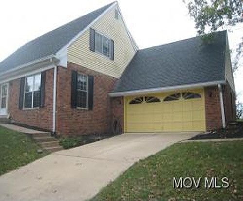 1st image of 131 Canterbury Dr