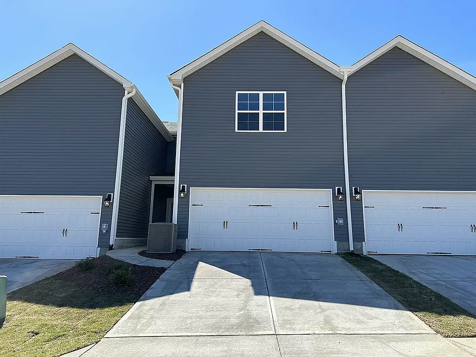 729 Andrade Dr