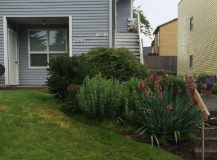 7006 NE 43rd St APT B, Vancouver, WA 98661