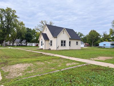 520 N 4th St, Estherville, IA, 51334