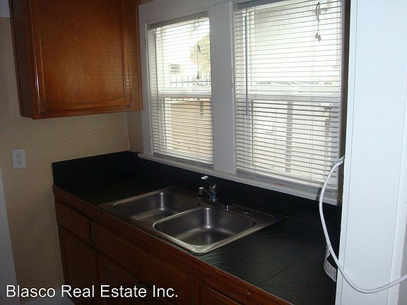 5th image of 117 E El Morado Ct