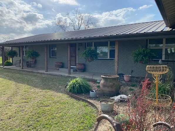 422985 E 1080th Rd, Checotah, OK 74426