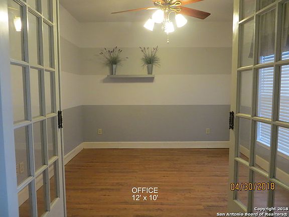 4th image of 15802 Timberway St